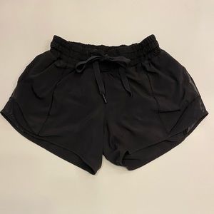 Lululemon shorts size 2 inseam 4”